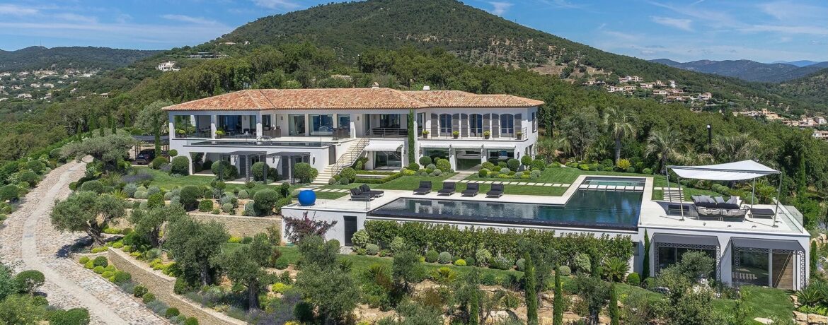 Location de villa à Grimaud